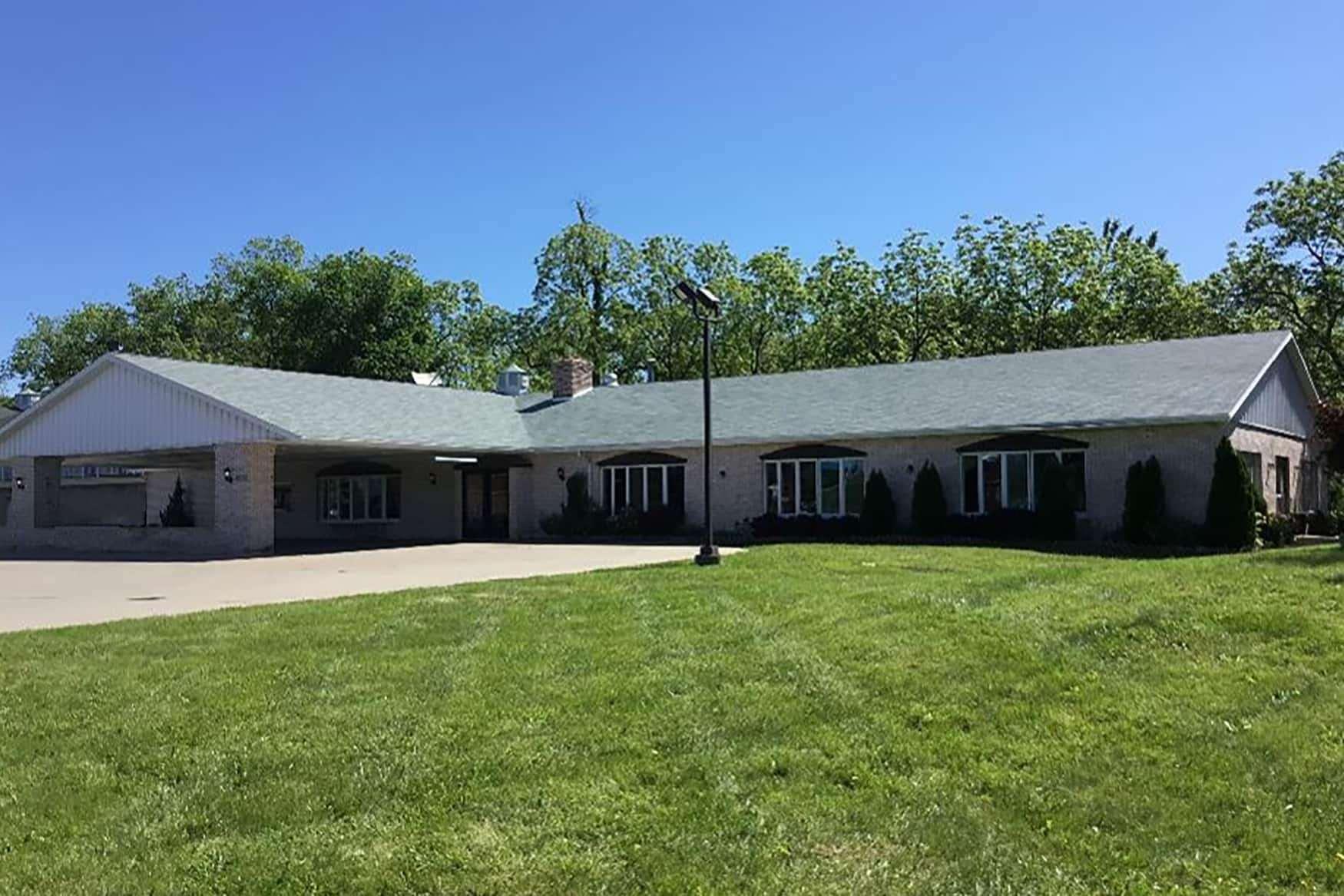 Days Inn By Wyndham Whitmore Lake Ann Arbor Brighton Экстерьер фото
