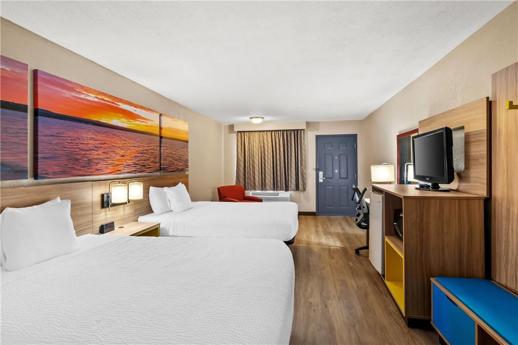 Days Inn By Wyndham Whitmore Lake Ann Arbor Brighton Номер фото
